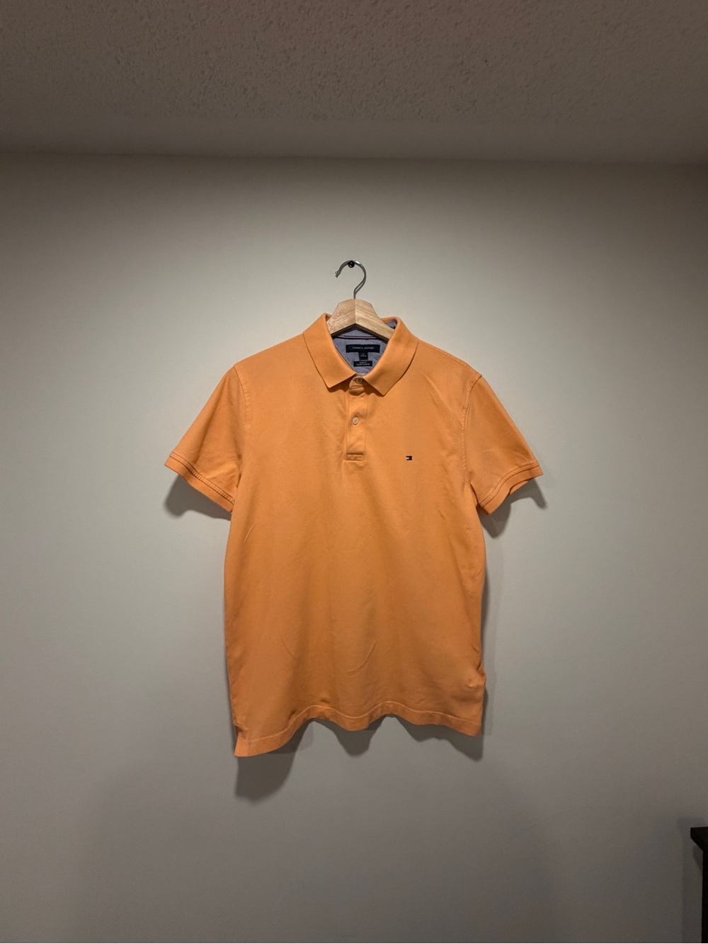 Tommy Hilfiger Men’s Coral Orange Short-Sleeve Polo-Slim Fit